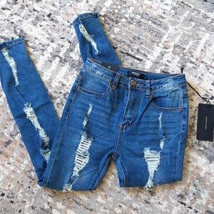 NWT American Bazi Distressed High Rise Skinny Jeans